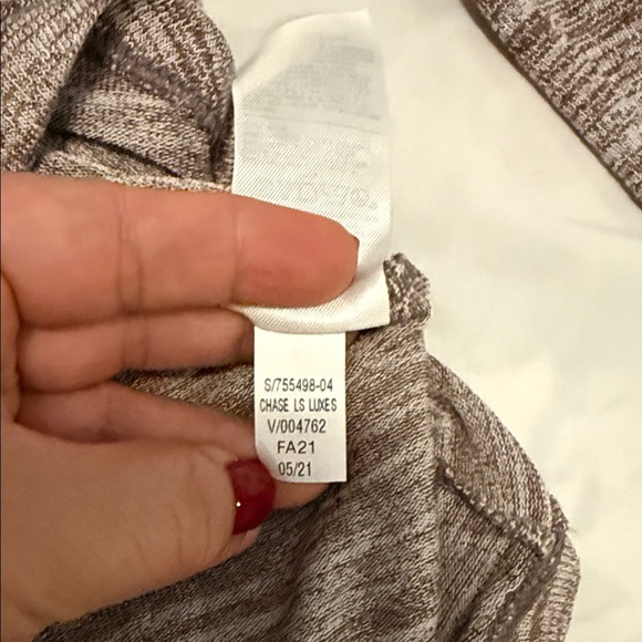 EUC Banana Republic Luxe Spun Heathered Brown Turtleneck Top - Picture 8 of 10